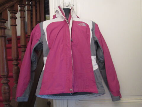 Impermeable a capuche gris rose blanc The North Face 35 Herblay (95)