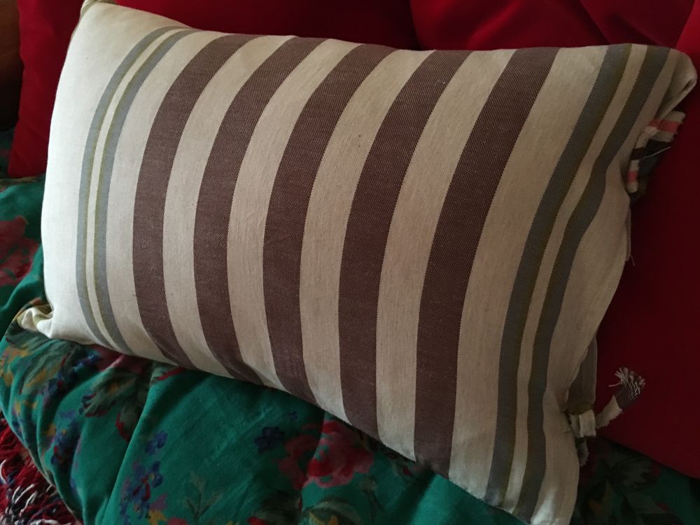 Housse de coussin en coton. D�coration