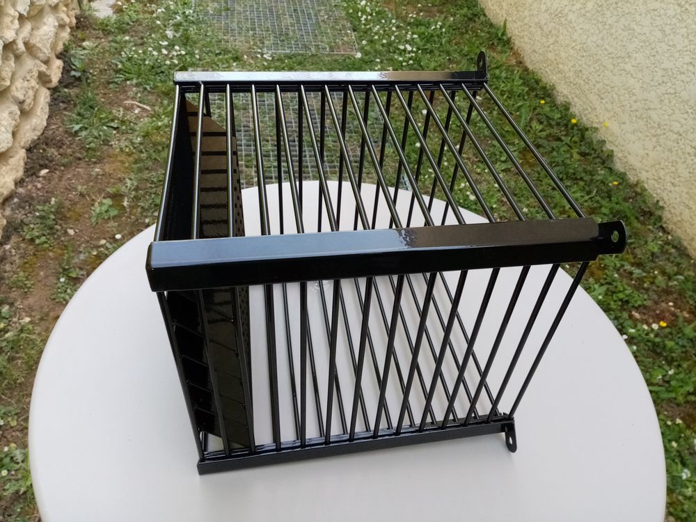 GRILLE DE PROTECTION MURAL EXTERIEUR POUR FUMEES ET AUTRES Bricolage