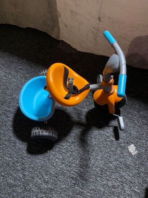 TRICYCLE SMOBY ENFANT Lamballe (22)