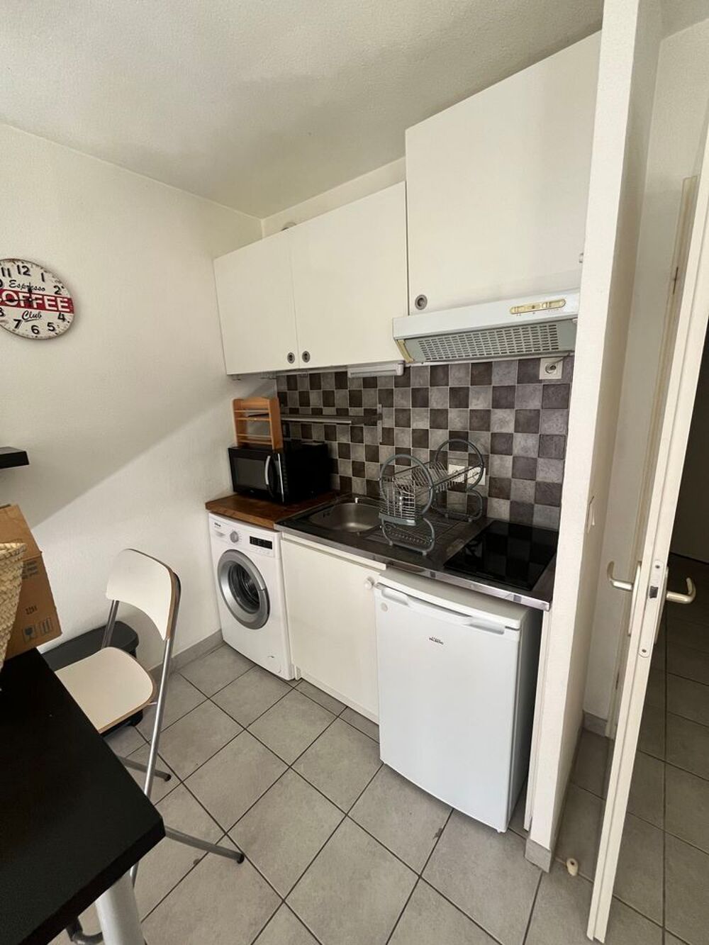 Location Appartement Studio meublé disponible immédiatement Grenoble