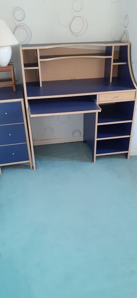 bureau bleu et caisson à tiroirs 30 Longpont-sur-Orge (91)