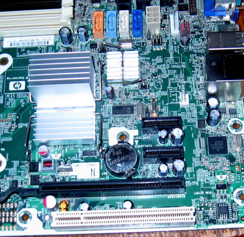 HP compaq pro 6005 SFF---carte m&eacute;re. Matériel informatique