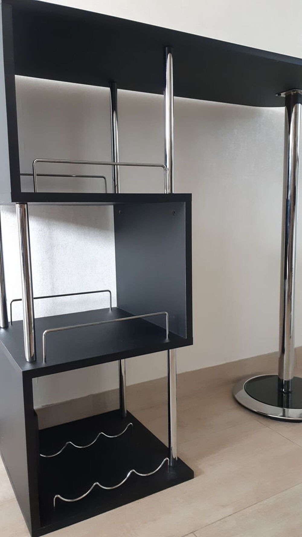 Bar de salon design Meubles