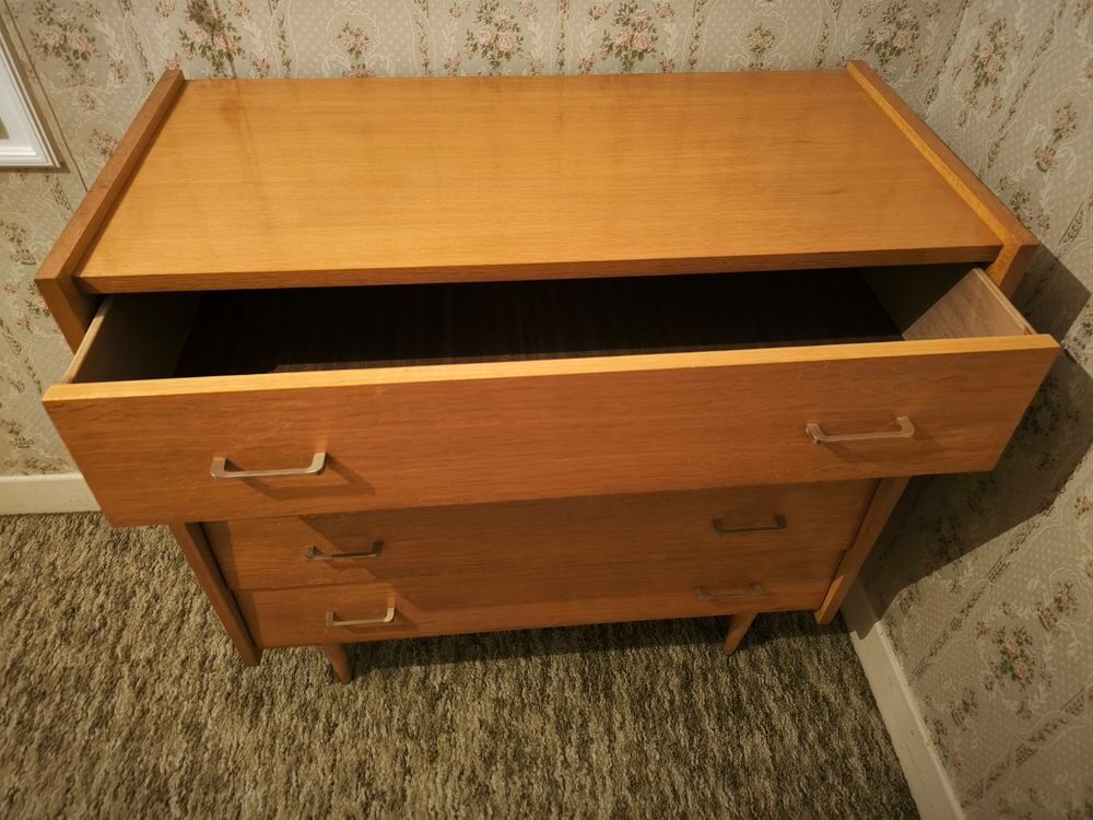 Commode en bois Meubles