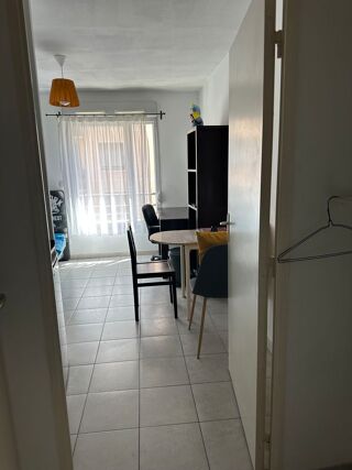  Appartement à louer 1 pièce 23 m²
