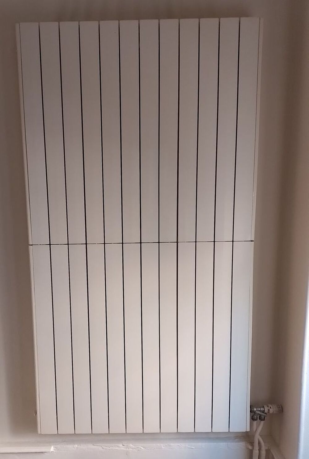 Radiateurs &agrave; eau chaude diff&eacute;rentes dimensions Bricolage