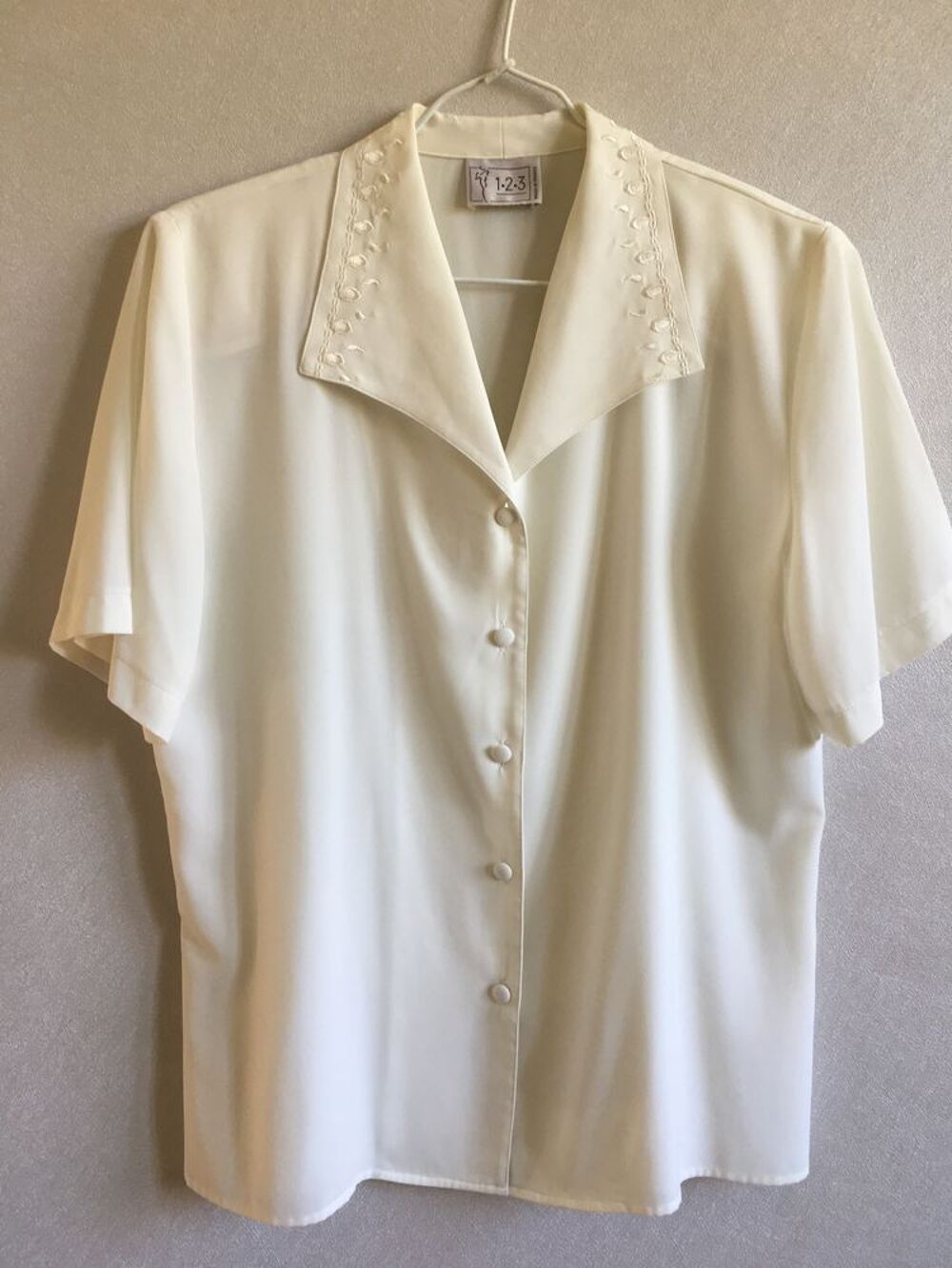 joli CHEMISIER de marque 1.2.3 Taille 40 Vêtements