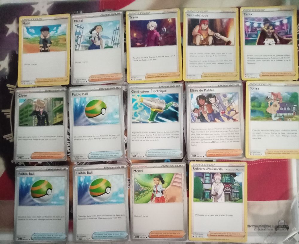 POKEMON X 50 CARTES Jeux / jouets