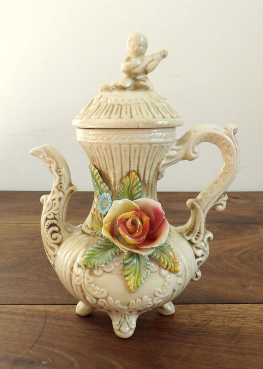Th&eacute;i&egrave;re cafeti&egrave;re en c&eacute;ramique style Capodimonte Shabby chic Cuisine