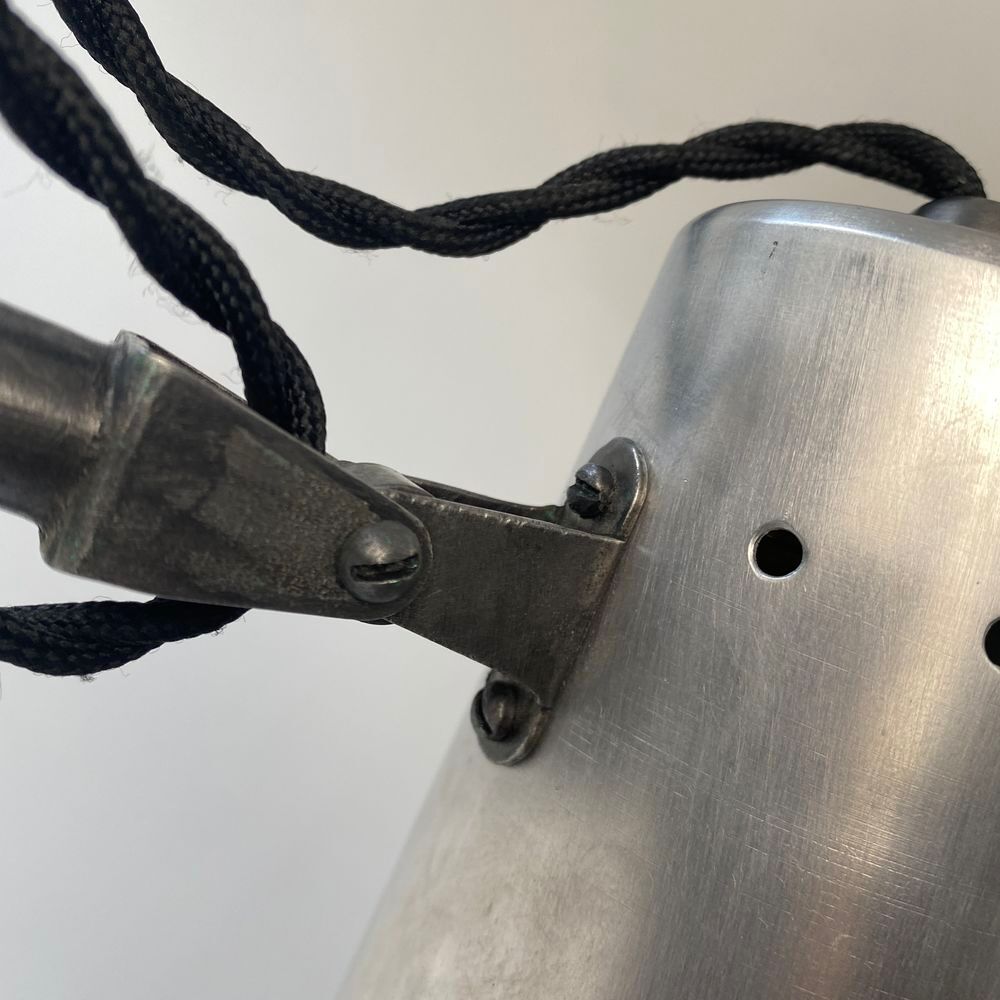 ANCIENNE APPLIQUE D'ATELIER INDUSTRIELLE ANNEES 1950 D�coration