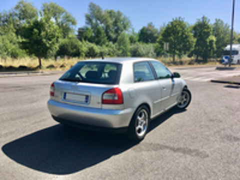 A3 1.6i Attraction 2002 occasion 57100 Thionville