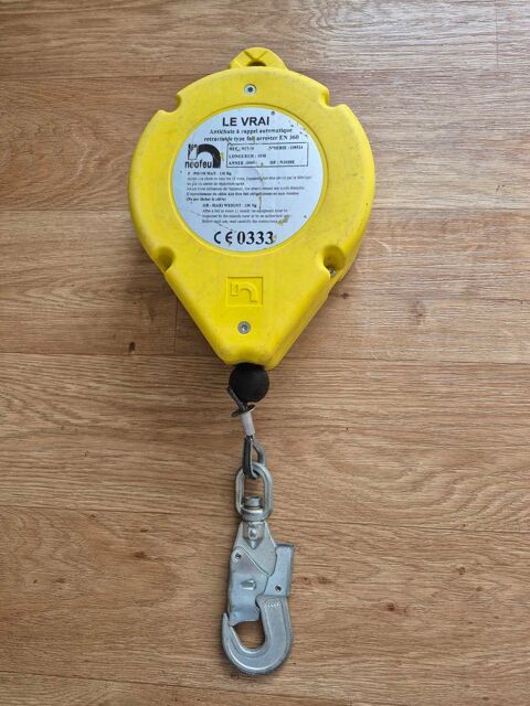 Antichute néofeu à   rappel automatique 200 Anglet (64)