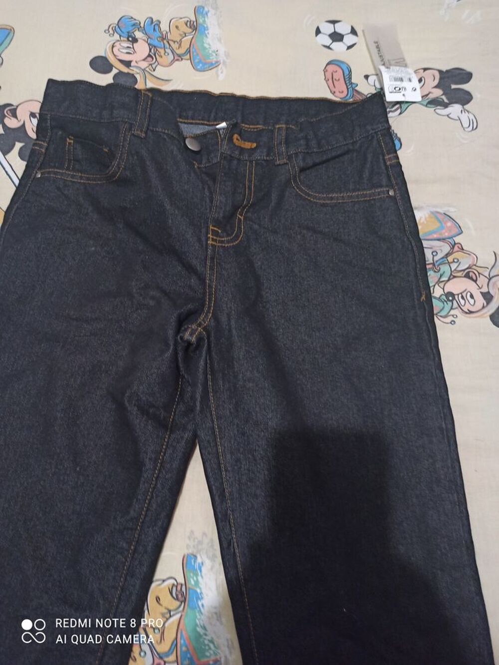 Jean neuf noir Vêtements enfants