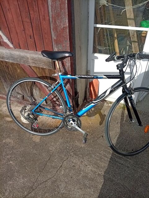 v�lo  de route mixte 90 Bessines-sur-Gartempe (87)