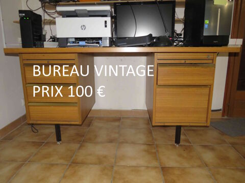 BUREAU VINTAGE 100 Saint-Blaise (06)