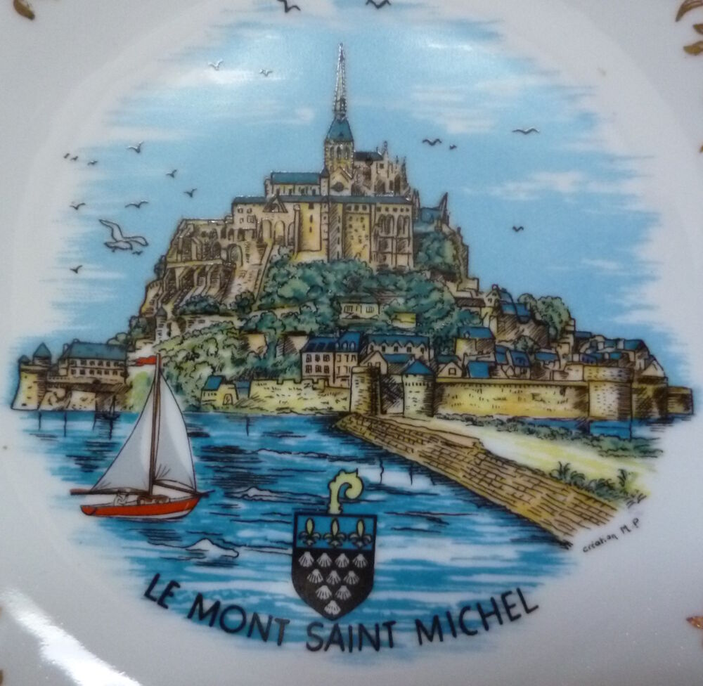 Assiette d&eacute;corative du mont saint Michel 