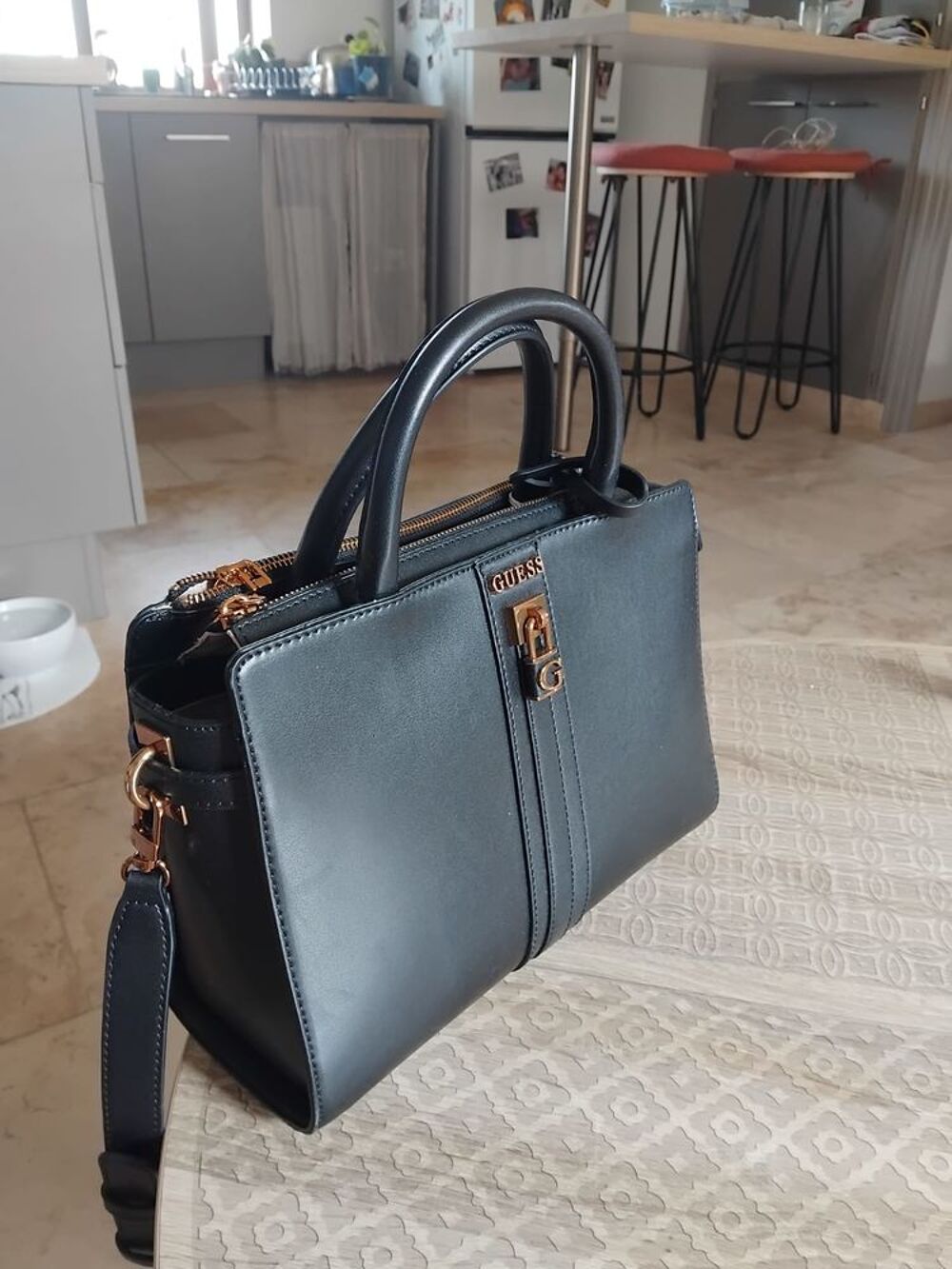 Sac &agrave; main GUESS Maroquinerie