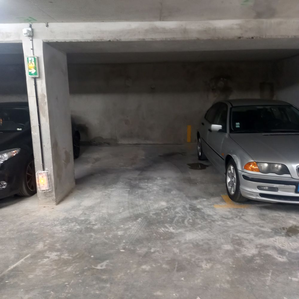 Location Parking/Garage Place de Parking Sécurisée à Noisy-le-Grand Noisy-le-grand