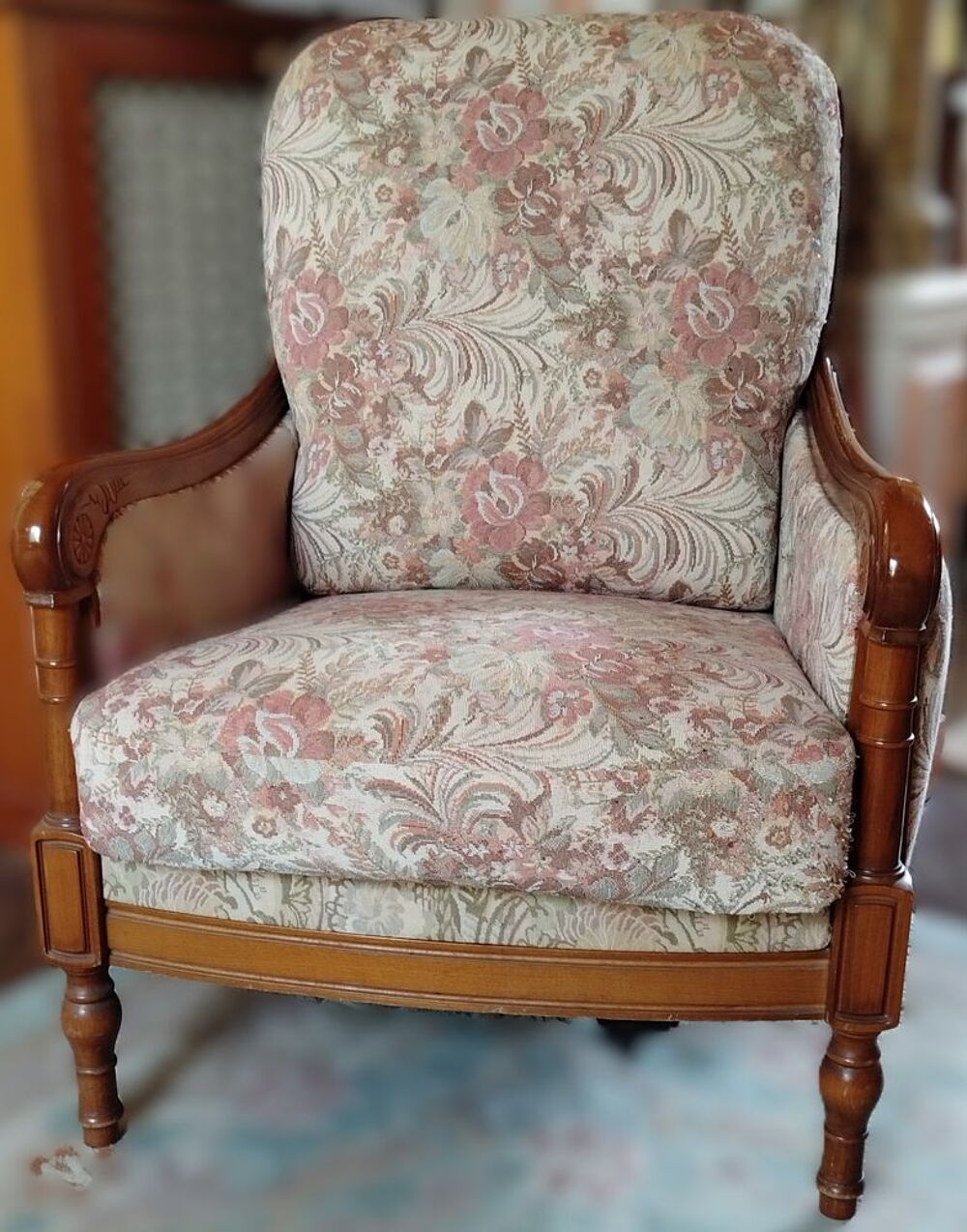 Lot Canap&eacute; convertible 3 places et 1 Fauteuil Meubles