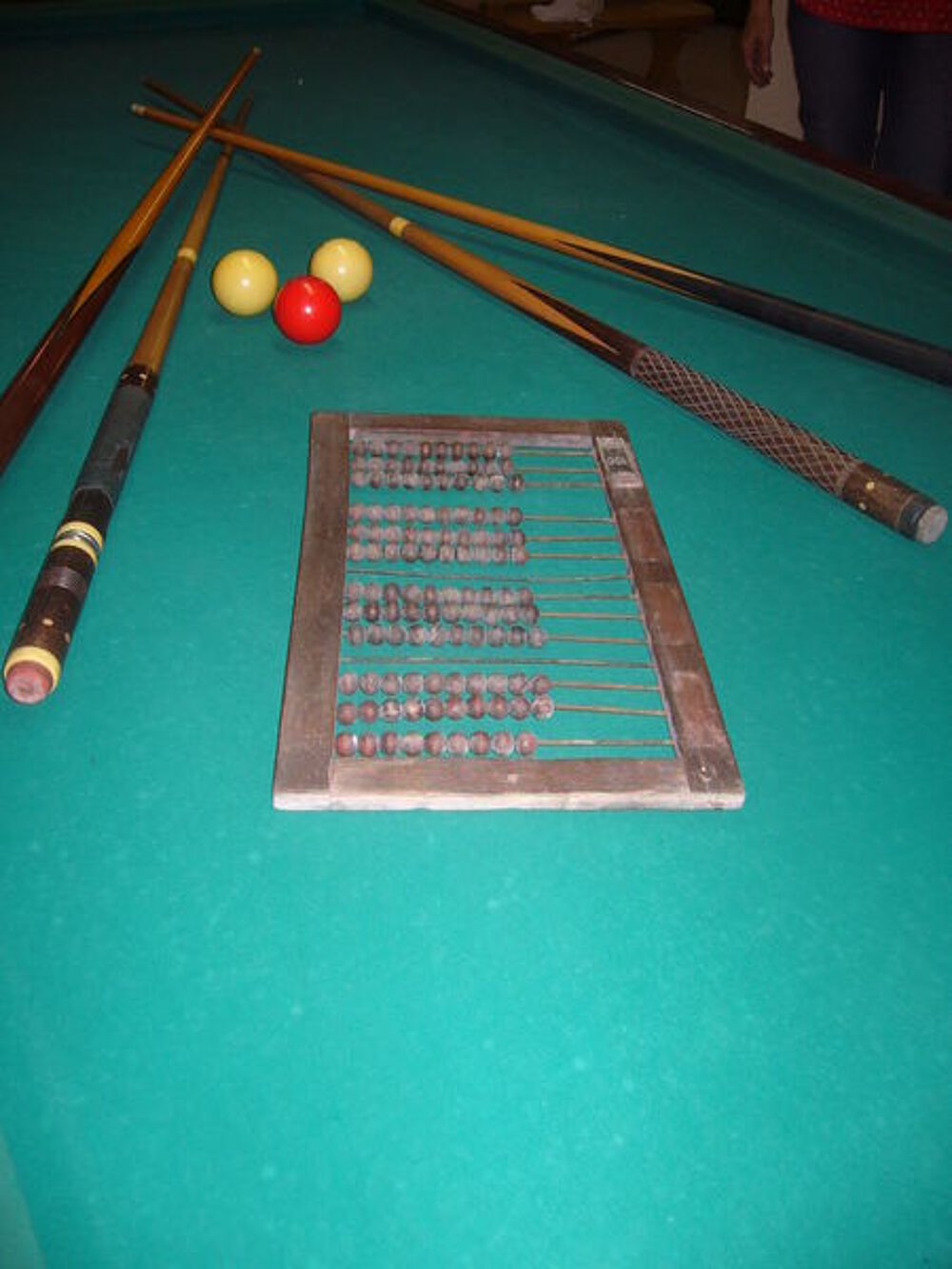 BILLARD FRANCAIS + QUEUS + BOULIER Sports