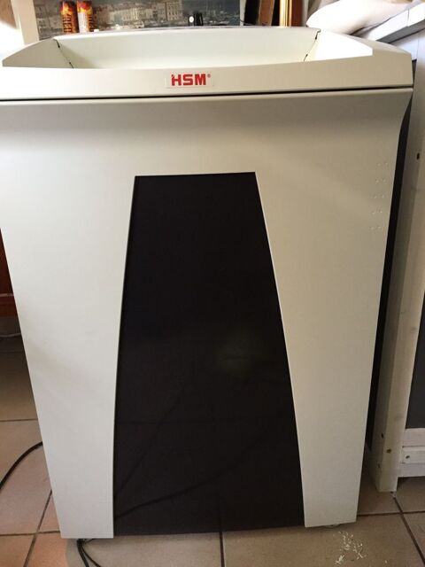 destructeur de document 11-13 feuilles professionnel HSM B32 600 La Ciotat (13)