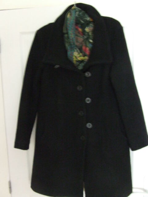manteau noir  MAHE MAHE 15 Montenois (25)