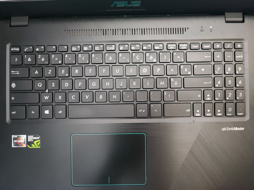 Ordinateur Portable Gaming Asus 15.6 pouces + Sacoche Matériel informatique