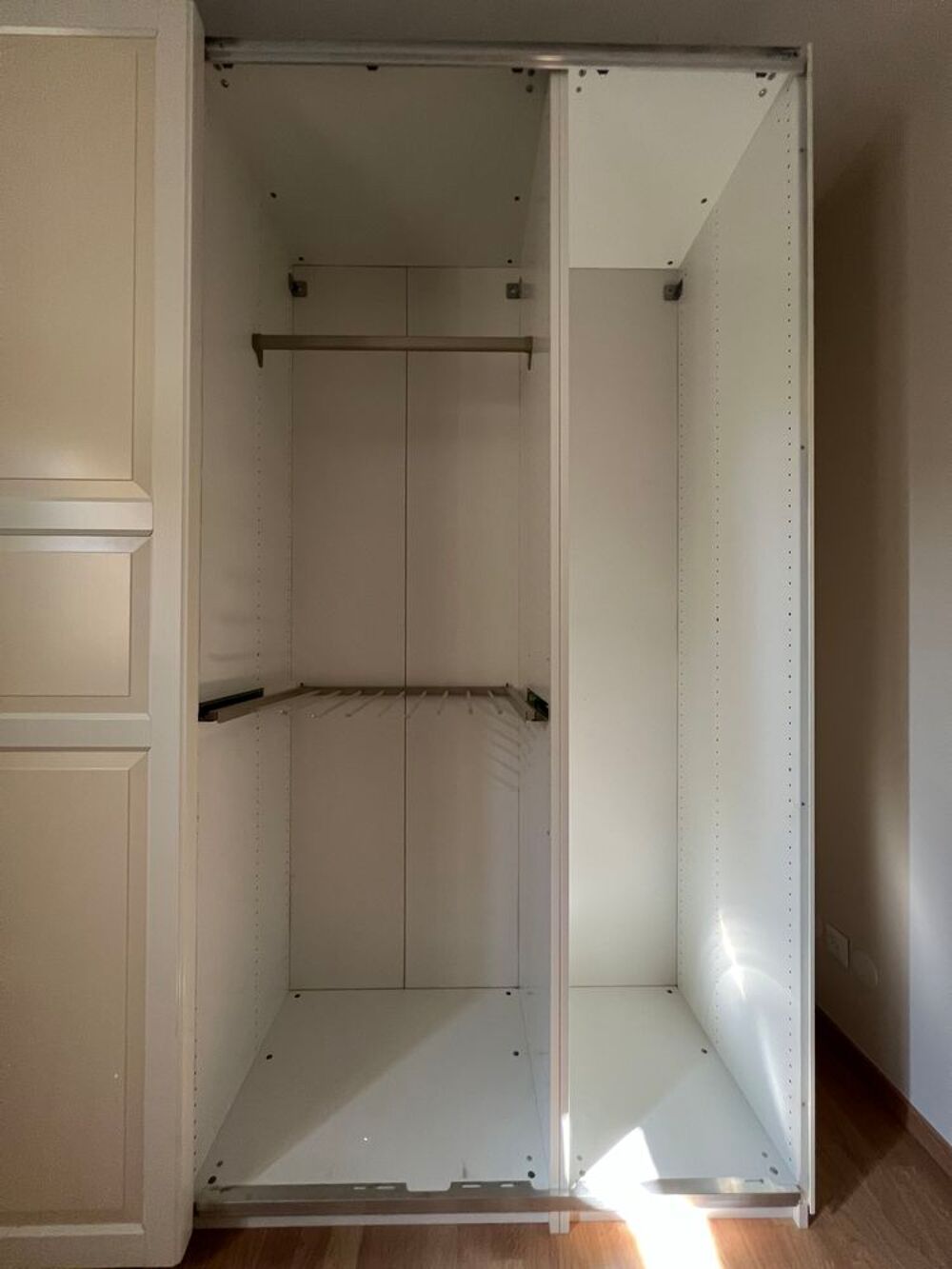 Dressing 4 caissons Pax IKEA 2,50m / 2,36cm Meubles