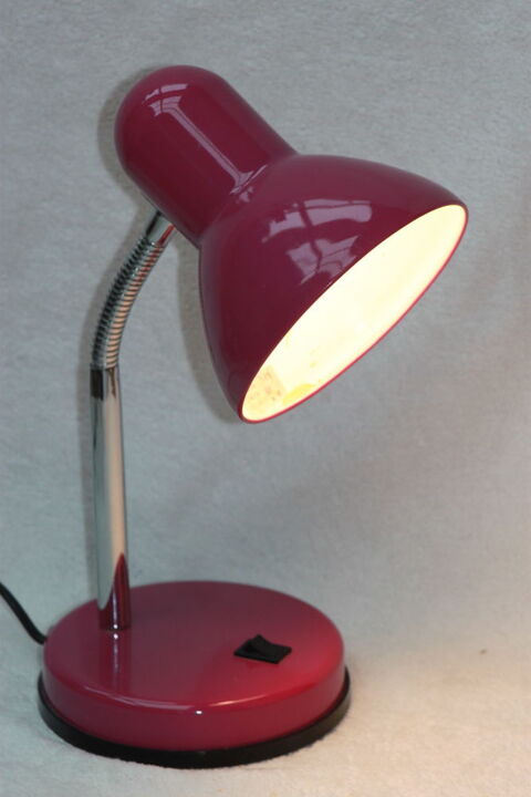 Lampe de bureau   8 Montigny-Lencoup (77)