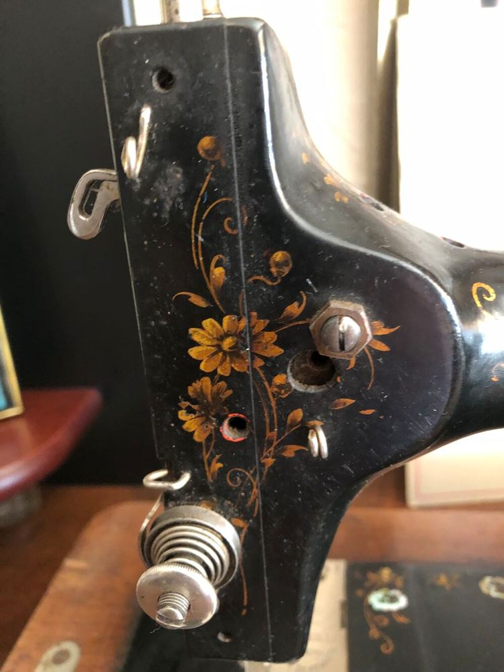 Machine &agrave; coudre Victoria fin XIXe si&egrave;cle 
