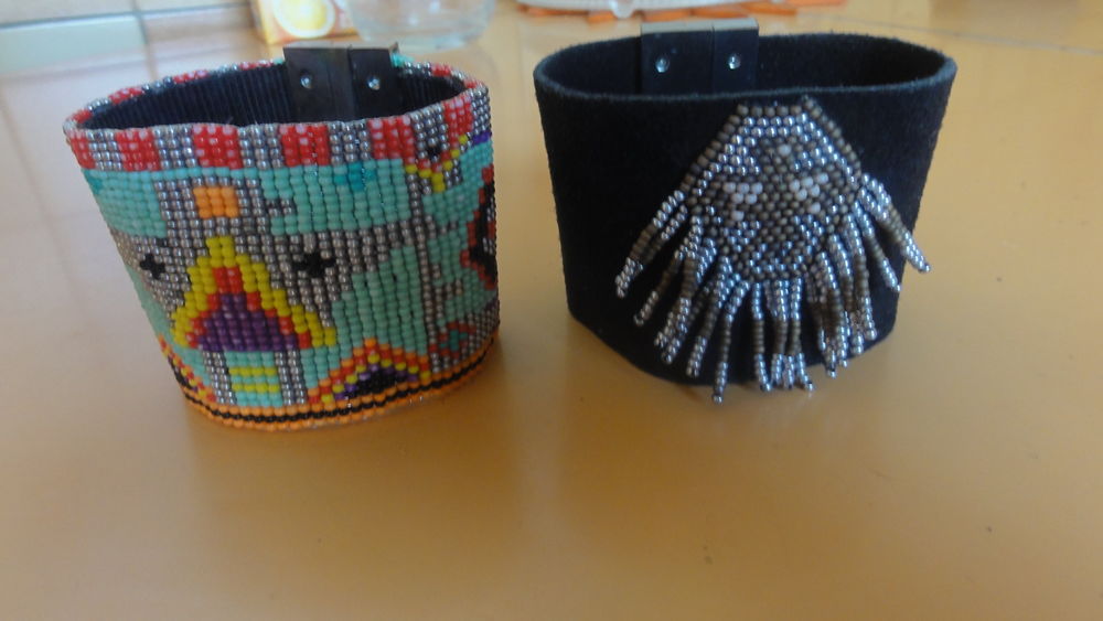 bracelets manchettes HIPANEMA Bijoux et montres