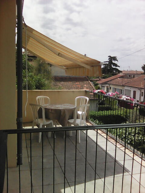  Chambre � louer 1 pi�ce 18 m� Nimes