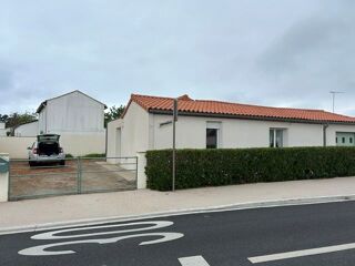 Location  Maison - Villa 