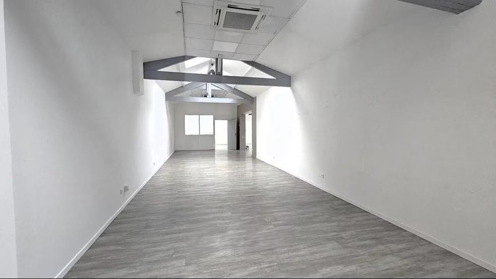 Vente Immeuble Idéal investisseur, local 205 m² totalement rénové Villeurbanne