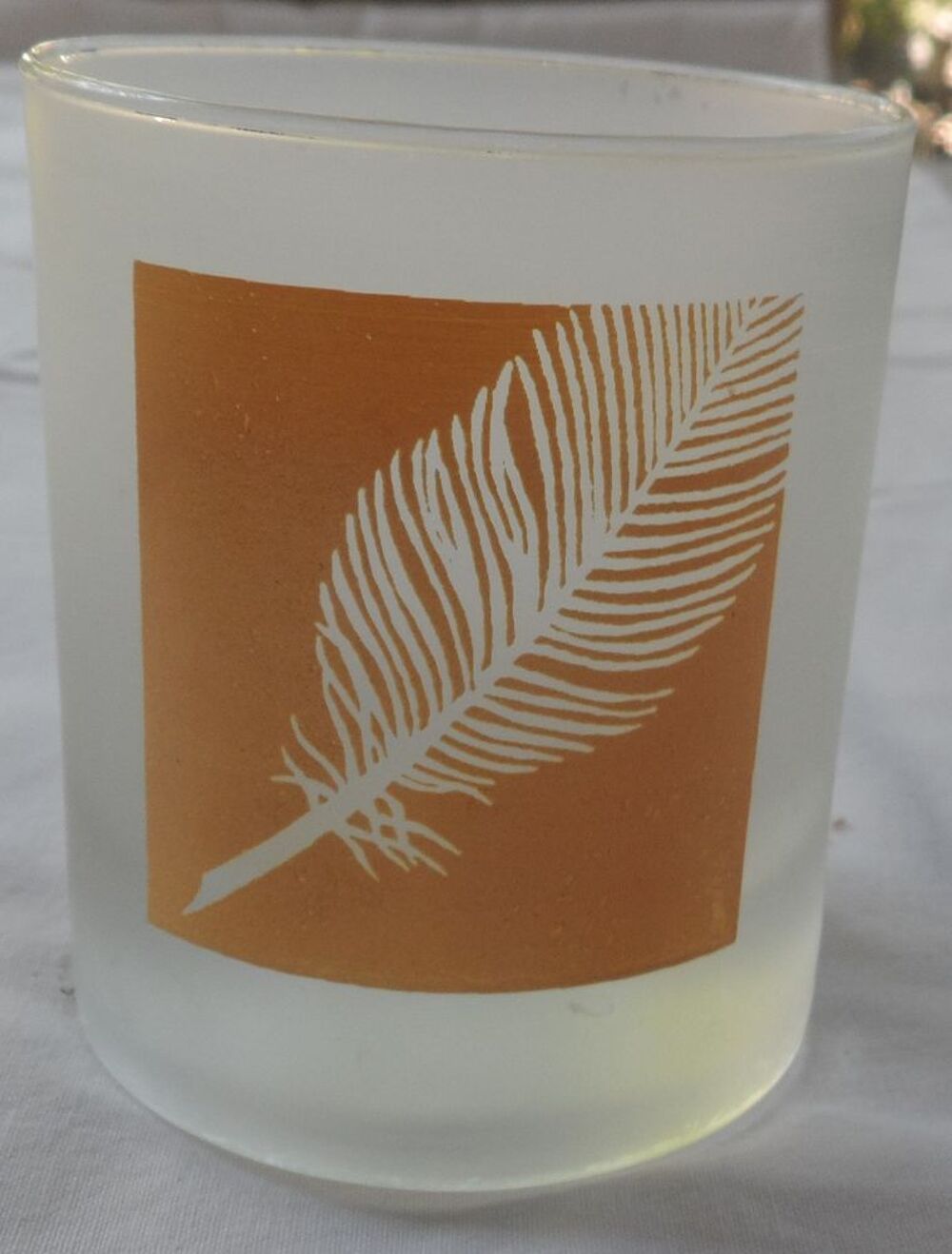 1 Verre vintage neuf d&eacute;cor de foug&egrave;re jaune sur fond opaque Cuisine