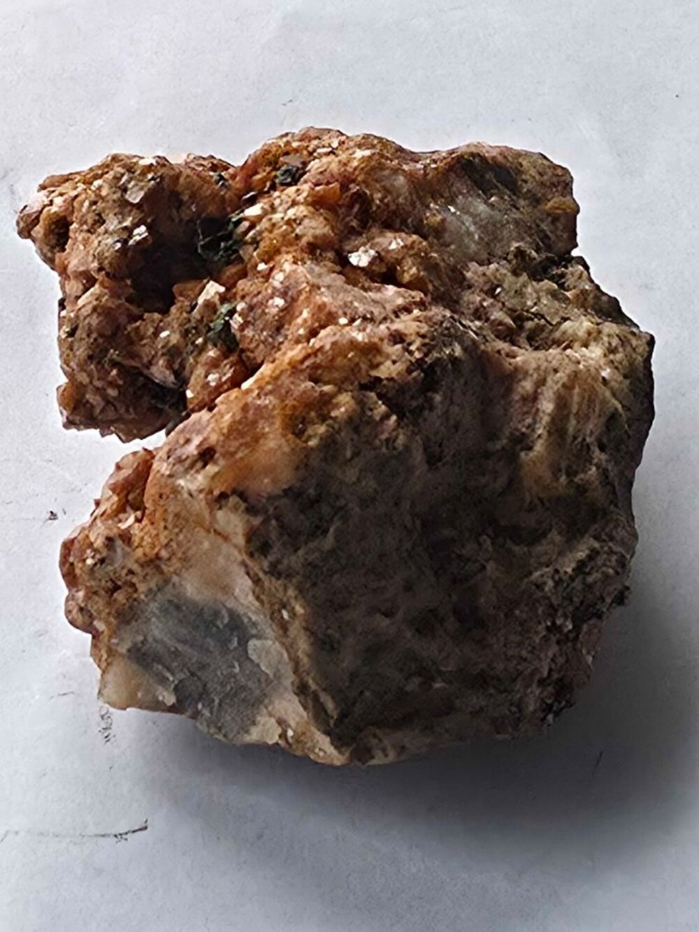 Min&eacute;ral Rare : C&eacute;rusite Scintillante du Katanga(RDC)-84g 