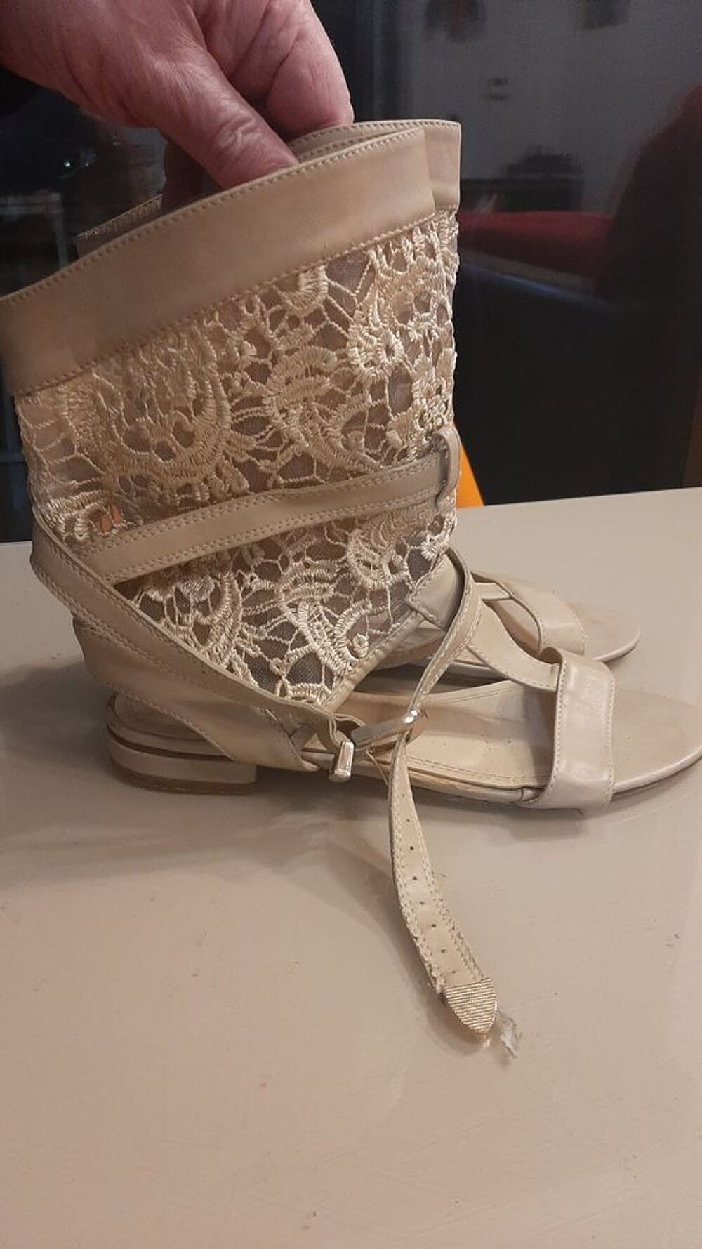 sandales plates d'&eacute;t&eacute; fa&ccedil;on bottines Chaussures