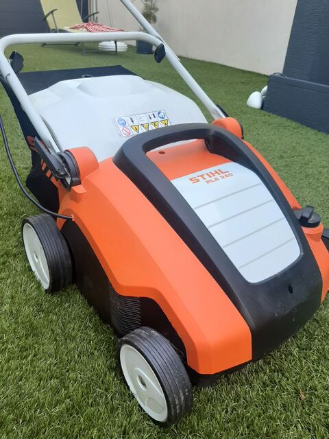 scarificateur pelouse Stihl 160 Saint-Raphaël (83)