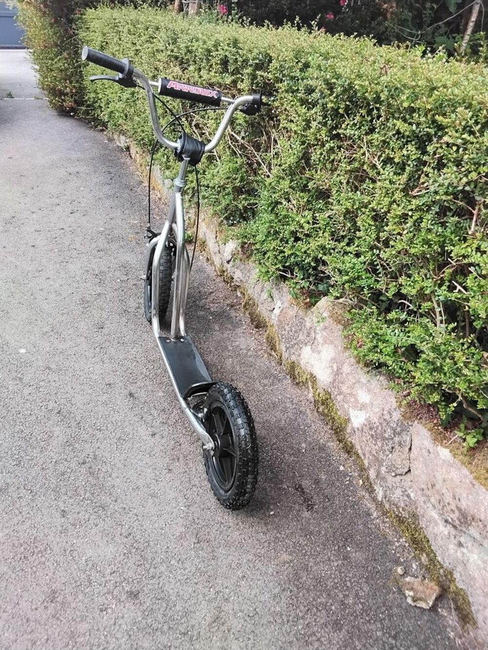 Trottinette sportive non &eacute;lectrique Sports