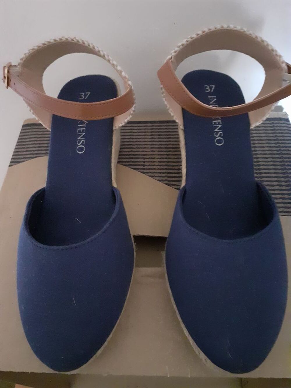 Chaussures neuves Jeux / jouets
