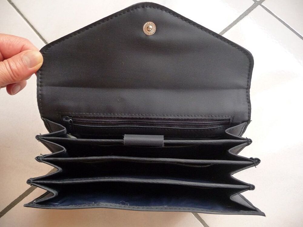 Sac Pochette Bleu Marine - NEUF Maroquinerie
