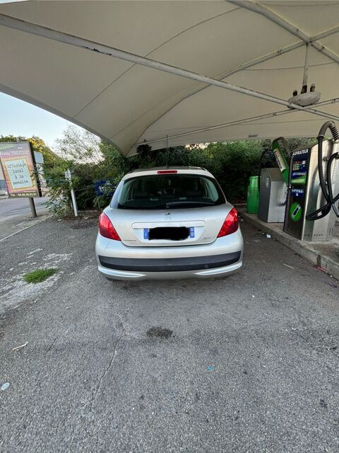 Peugeot 207 Peugot