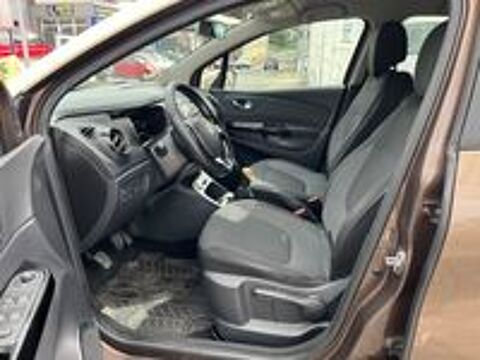 Captur dCi 90 Energy S&S eco&sup2; Intens 2015 occasion 42700 Firminy