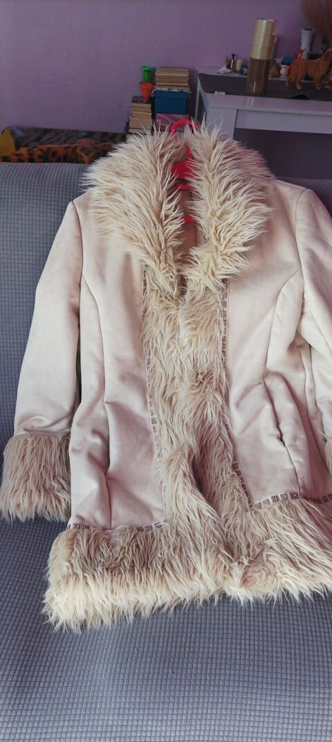 Manteau femme 20 Provins (77)