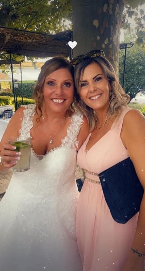 Robe de marie achete en boutique mariage . 800 Plan-d'Aups-Sainte-Baume (83)