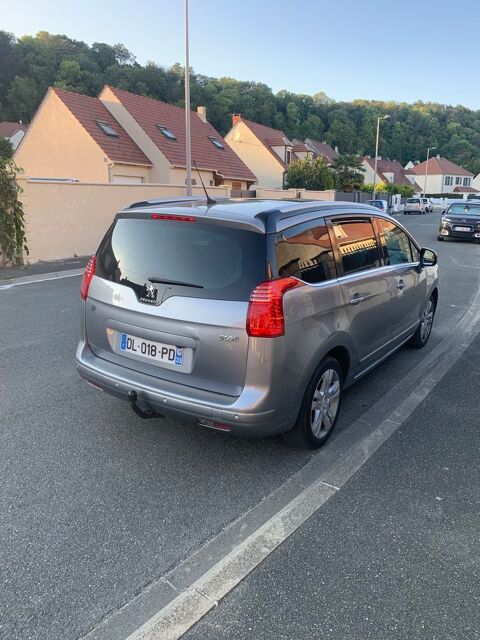 Peugeot 5008 1.6 HDi 115ch FAP BVM6 Style 7pl 2014 occasion Aiguillon 47190