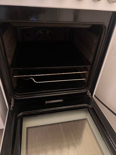 Cuisinière électrique Indesit vitrocéramique 4 foyers + four 80 Villeurbanne (69)