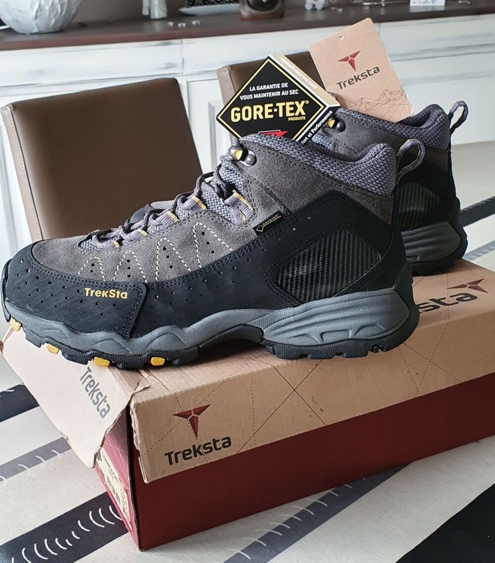 Chaussures randonn&eacute;e homme TREKSTA. GORE-TEX grises T 42 Chaussures