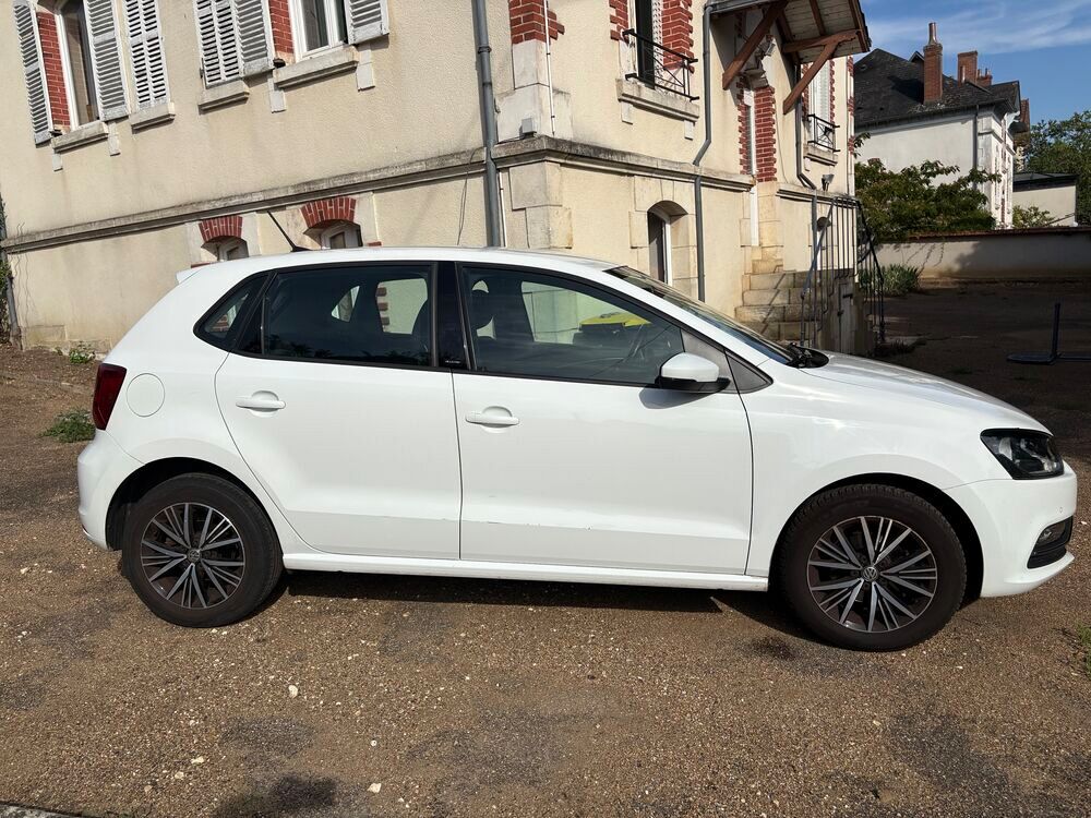 Polo 1.2 TSI 90 BMT S&eacute;rie Sp&eacute;ciale Allstar 2016 occasion 45420 Bonny-sur-Loire